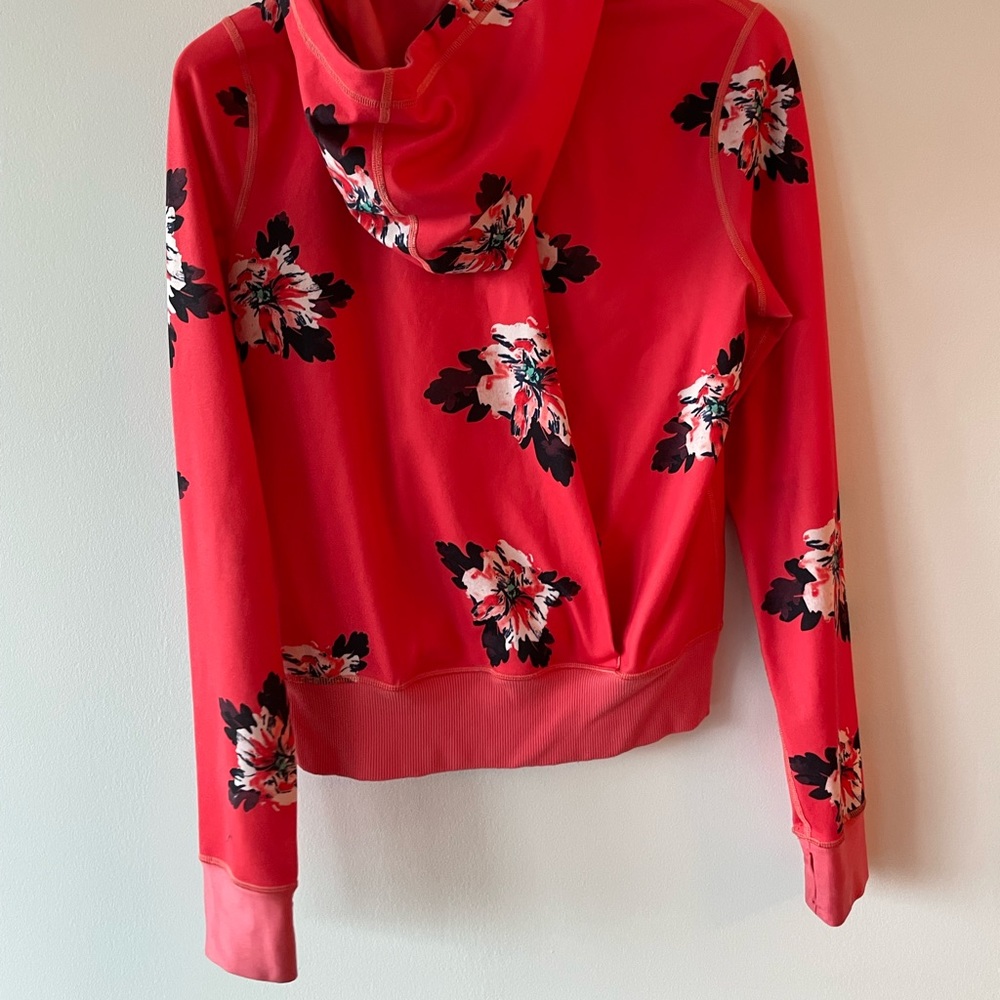 Lululemon zip up hoodie